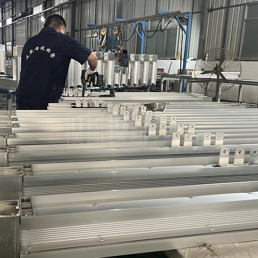 Compact Busway System