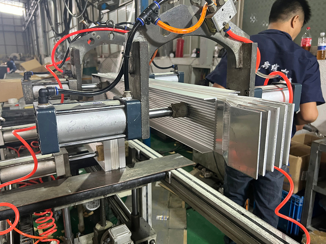 83fe49af-6382-4b00-ae93-b5091a354699