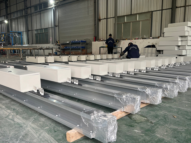 02fe0594-9f04-47c4-bb06-7599f3acb740